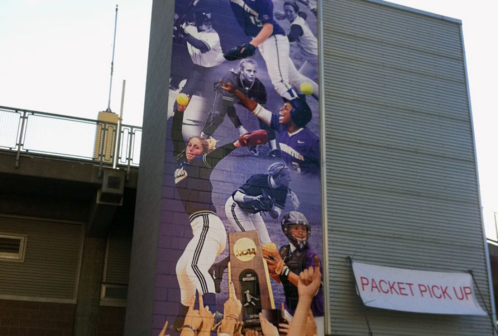 UW Softball building Banner